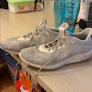 Adidas Alphabounce White